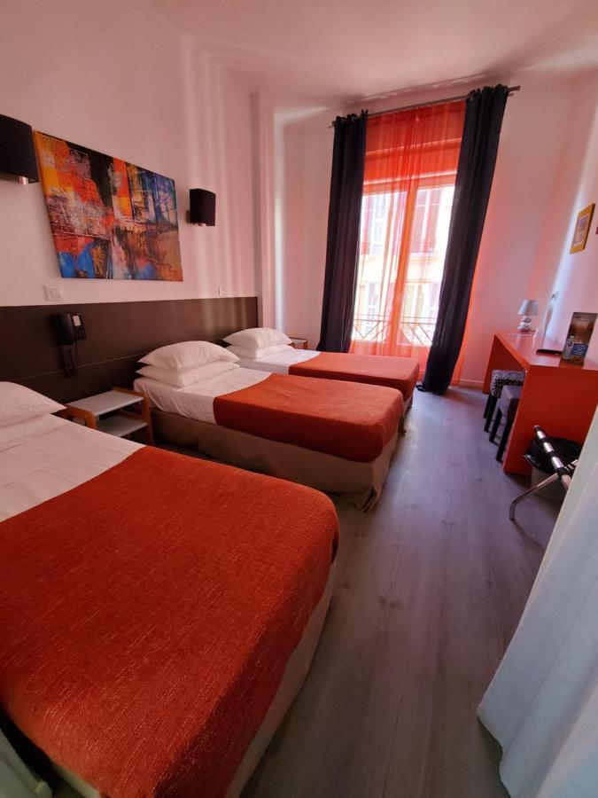 Brit Hotel Colbert 주앙레핑 외부 사진