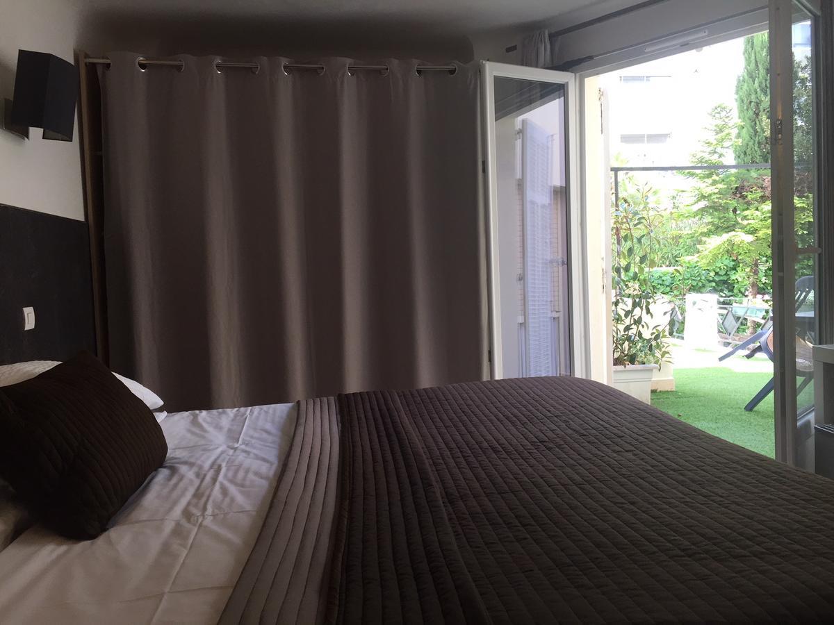 Brit Hotel Colbert 주앙레핑 외부 사진