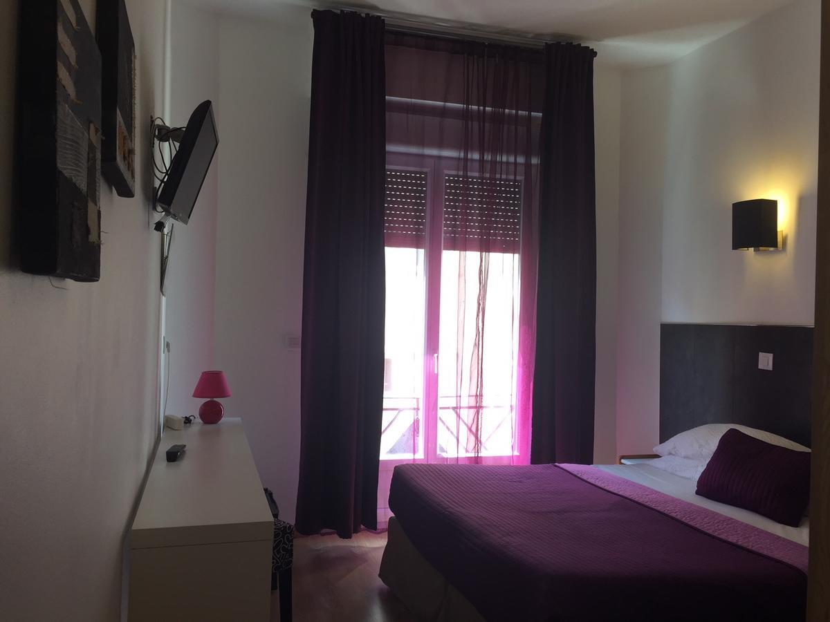 Brit Hotel Colbert 주앙레핑 외부 사진
