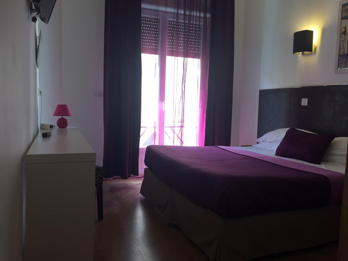 Brit Hotel Colbert 주앙레핑 외부 사진